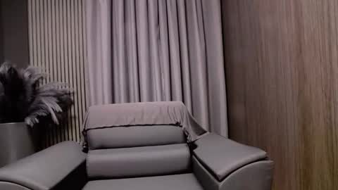 HI My name is Antonio online show from 04.04.26