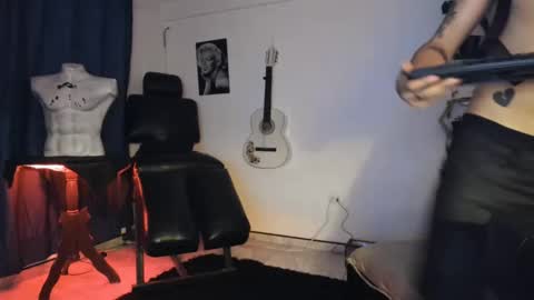 antonnello_ online show from 02.26.25