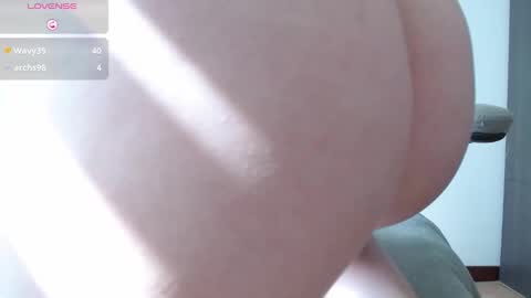 Antonia online show from 01.16.25