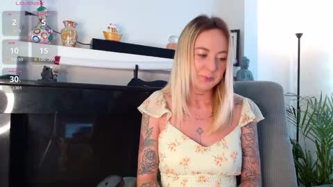 Antonia online show from 11.14.25