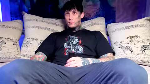 Tom online show from 01.07.26