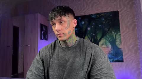 Tom online show from 02.10.26