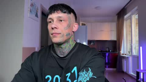 Tom online show from 04.01.26