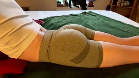 AnxietyOnline online show from 12.13.24