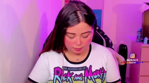   Independent model  online show from 10.08.25