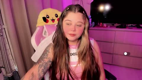   Independent model  online show from 03.20.26