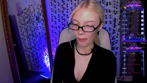 Anya online show from 03.10.26