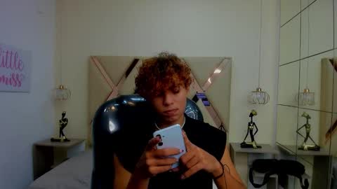 anyelotwink online show from 02.14.26