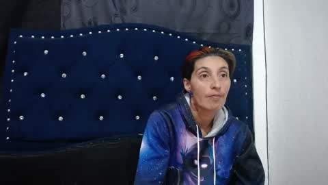 anyu online show from 12.31.24