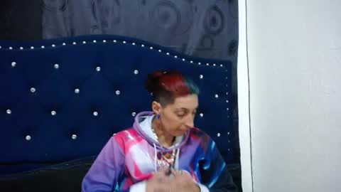 anyu online show from 02.14.25