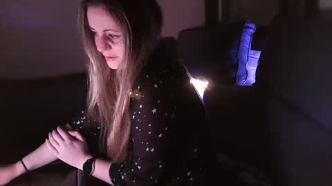 Shy Happy Pair online show from 09.27.25