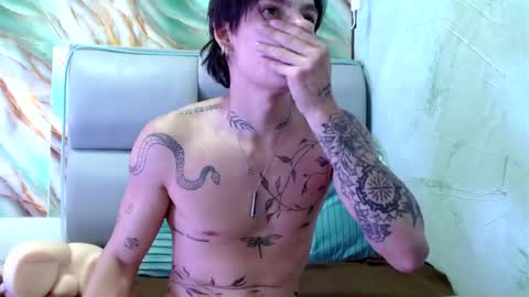 Snapshot of apolo01_ chatting on 02.23.25 Apolo online show from 02.23.25