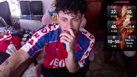 Snapshot of apolo_s chatting on 02.10.26 Andres online show from 02.10.26