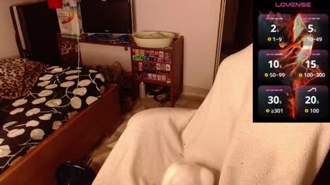 Snapshot of apolo_s chatting on 02.14.26 Andres online show from 02.14.26