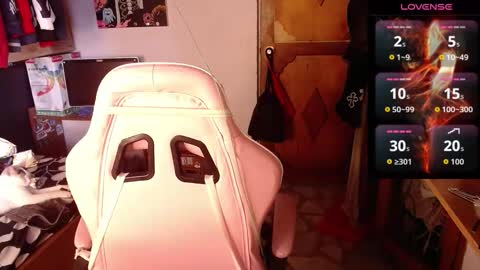 Snapshot of apolo_s chatting on 02.26.26 Andres online show from 02.26.26