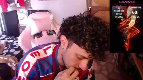 Snapshot of apolo_s chatting on 02.28.26 Andres online show from 02.28.26