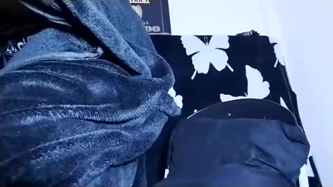 apoloblackbig online show from 02.22.25