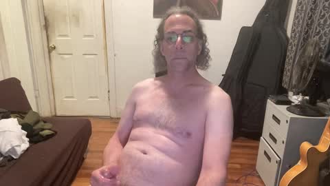 Apostrphy online show from 12.03.24