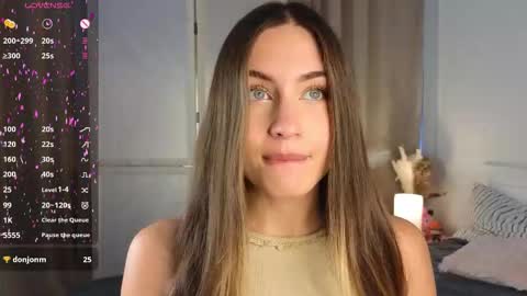 Vicki online show from 09.22.25