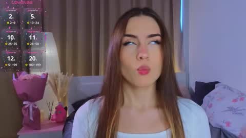 Vicki online show from 12.18.25