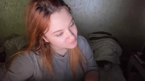 Snapshot of appleyummybuns chatting on 02.14.26 appleyummybuns online show from 02.14.26