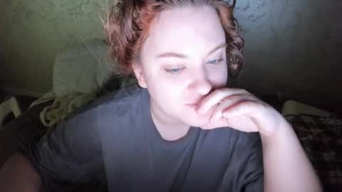 Snapshot of appleyummybuns chatting on 02.23.26 appleyummybuns online show from 02.23.26