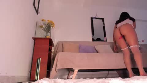 Anny online show from 09.22.25