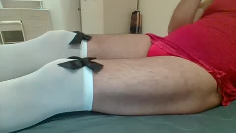 april2000 online show from 12.22.24