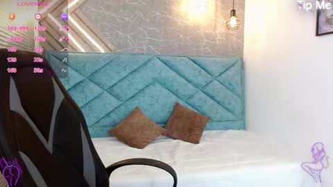  April  online show from 02.12.25