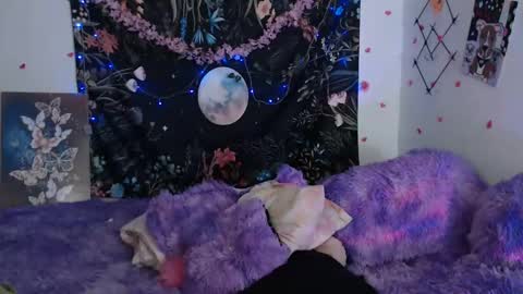 Snapshot of april_l6 chatting on 01.18.25 april_l6 online show from 01.18.25