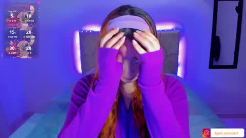 Snapshot of april_sommers chatting on 10.25.25 April online show from 10.25.25