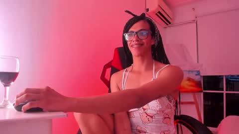 Snapshot of aprill_fox chatting on 03.09.25 aprill_fox online show from 03.09.25