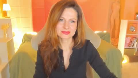 Snapshot of aprill_o_nill chatting on 03.05.25 aprill_o_nill online show from 03.05.25