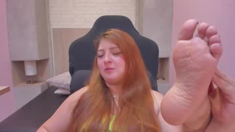 Snapshot of aprilricci chatting on 07.06.26 aprilricci online show from 07.06.26
