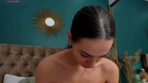 Snapshot of aprilwon chatting on 02.21.25 April online show from 02.21.25