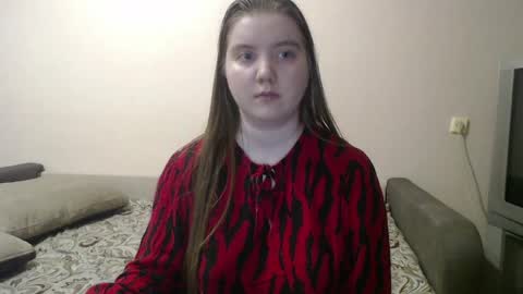 Snapshot of aquanarmin chatting on 04.04.26 Josefin online show from 04.04.26