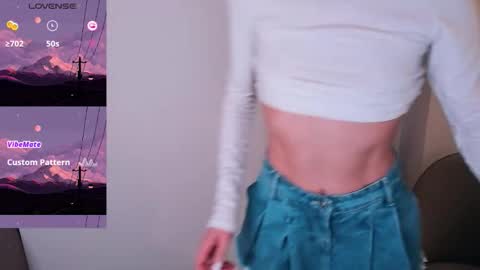 Snapshot of aquilaris chatting on 02.17.26 aquilaris online show from 02.17.26