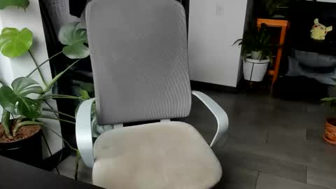 T. online show from 05.25.26