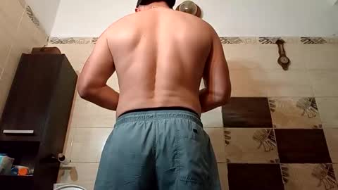 aquinn2000 online show from 09.14.25