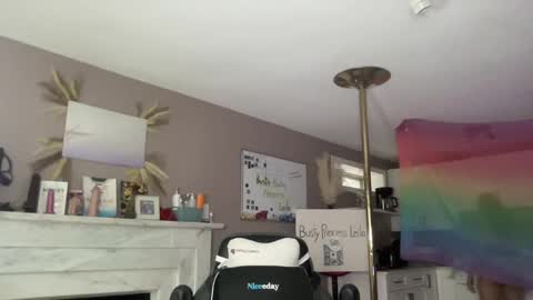 BustyPrincessLeila online show from 12.22.24