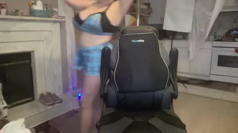 BustyPrincessLeila online show from 02.19.25