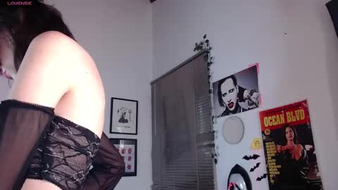 Arabella online show from 03.11.25