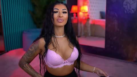 arabellaposh online show from 10.11.25