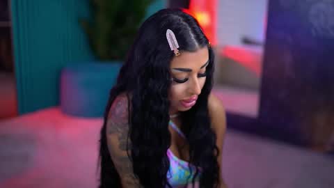 arabellaposh online show from 11.15.25