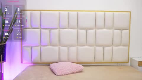   online show from 01.08.26