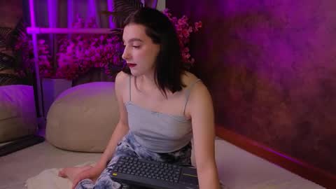 arcanedoll online show from 09.21.25