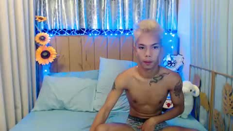 Snapshot of archie_moreno chatting on 06.12.26 ARCHIE online show from 06.12.26