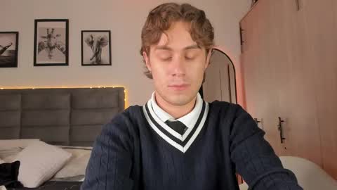 Archie online show from 04.30.26