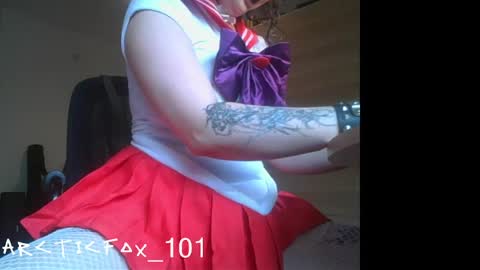 Snapshot of arcticfox_101 chatting on 05.31.26 Daisy online show from 05.31.26