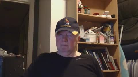 Snapshot of arcticman44 chatting on 03.22.26 arcticman44 online show from 03.22.26
